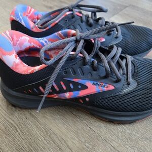 Brooks Women's Black and Coral Athletic Shoes